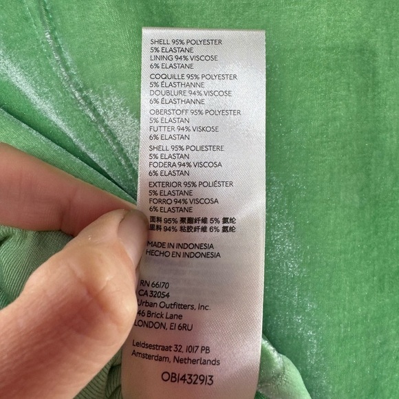 NWT Free People X REVOLVE Hold Me Velvet Top in Sage Brush Size Extra Small - Picture 7 of 8